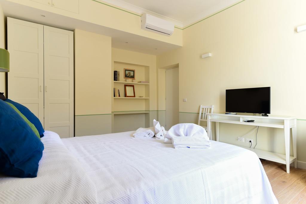 Bright And Comfy 3 Bedroom Apt In Monti Рим Екстер'єр фото