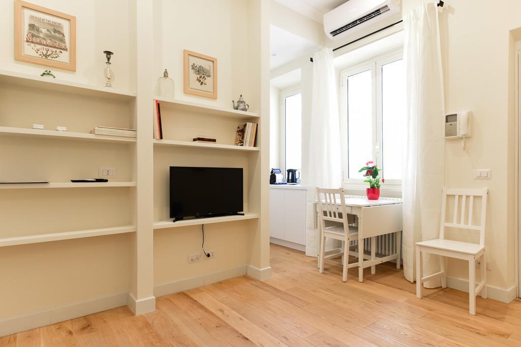 Bright And Comfy 3 Bedroom Apt In Monti Рим Екстер'єр фото