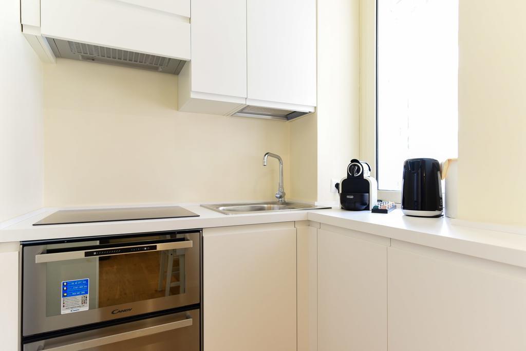 Bright And Comfy 3 Bedroom Apt In Monti Рим Екстер'єр фото