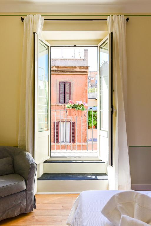 Bright And Comfy 3 Bedroom Apt In Monti Рим Екстер'єр фото